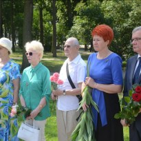 Надо говорить о тех событиях, извлекая уроки…