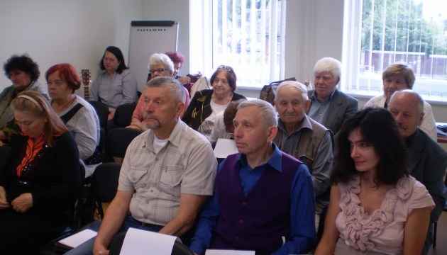 Вспоминая ушедших поэтов