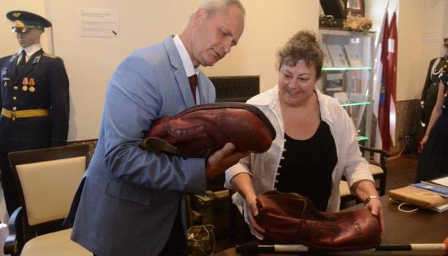 ������ ������������ ������: �������� ������ ����� ��������� � ����������