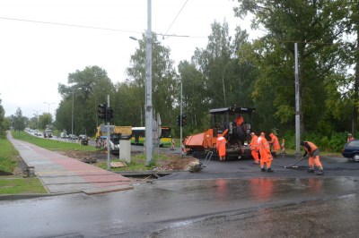 Пробки в Стропах: автоводителей просят потерпеть