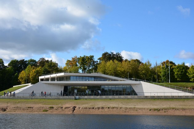 ����� � ���������: ������������ �������������� ���� ����������� ��� ��������