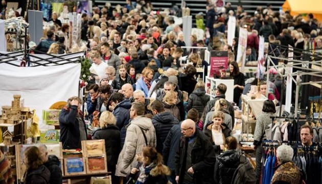 � 30 ������ �� 1 ������� � ����������� ������� ���������� �������������� �������