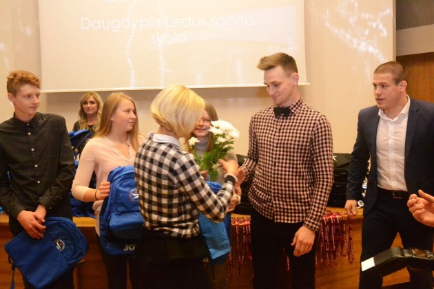 ���������� ����� �������� ������ �������������