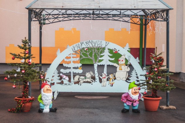 ������� ��� � 23 (��. ������, 100)