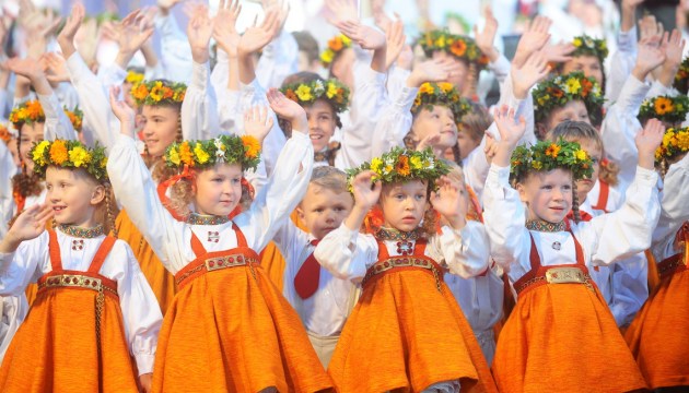 �� �������� �������� ����� � ����� ����� �������� 6 ��� ����