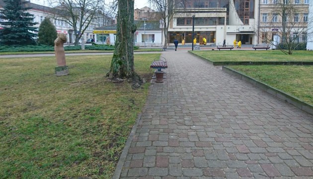 ���� � �������� ��������� �� ����� �����