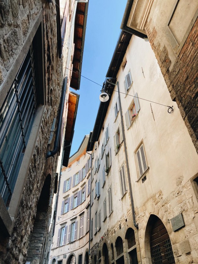 ����������� �������� ��������� ������� grani.lv (����� ������)