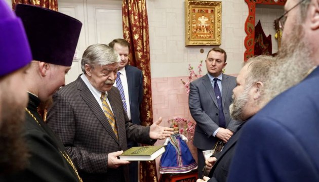 � ����������� ������ ����� ���������� ��������� � ������ ������� ��������