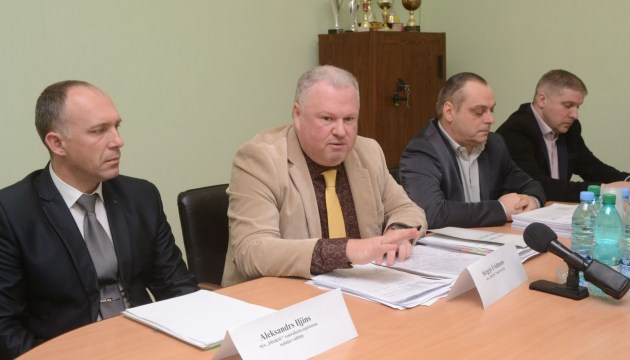 �����-����������� � ���� (�����)