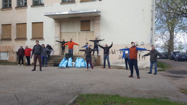 ������� ������ � ����������� (����)