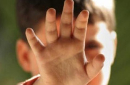 За год в стране - 40 случаев насилия к детям со стороны педагогов и работников школ