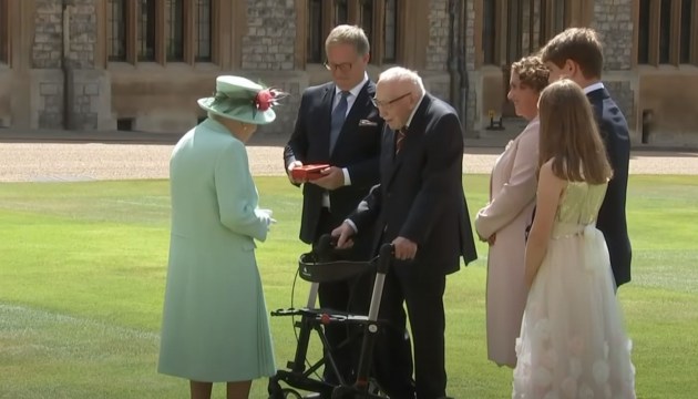 ��������� II ��������� � ������ 100-������� ��������, ���������� ����� 32 ��� ������ ��� ������ (�����)