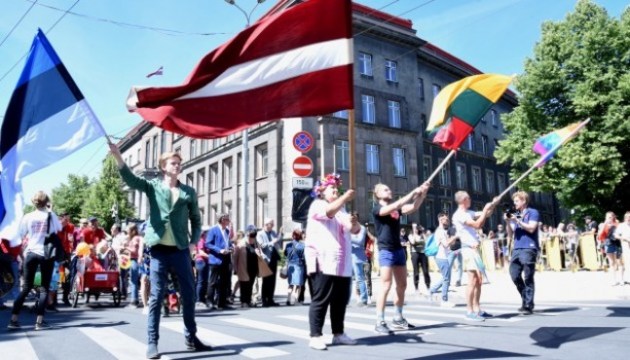 ���� ��������� ������������ ���������� ������� � ����������� ��������� ���������