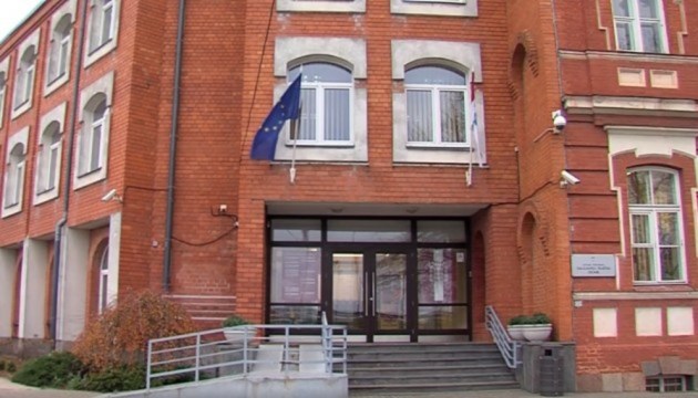 Самоуправление расширяет поддержку, оказываемую семьям и сениорам