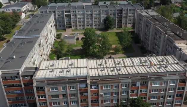 ПЖКХ предлагает новое решение проблемы протекающих крыш (ВИДЕО)