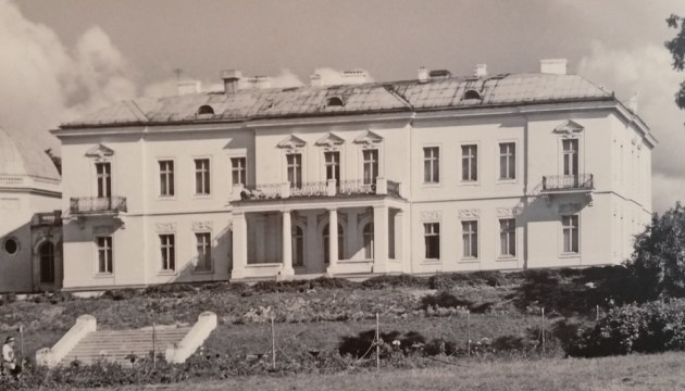 �. ��������. ������� �������