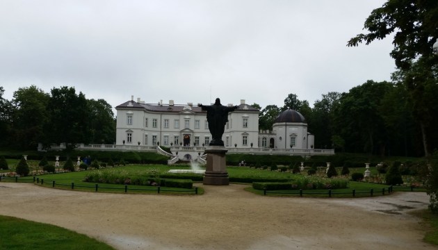 �. ��������. ������� �������