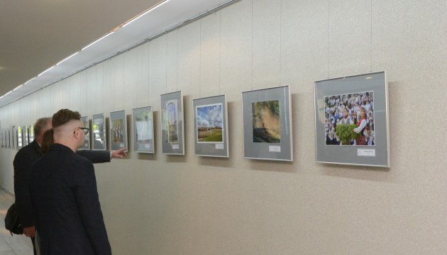 Руководство ДК решило сдавать в аренду фойе