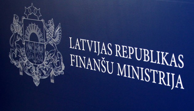 Министерства обнаружили миллионы на приоритеты