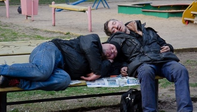 Ему «все возрасты покорны»