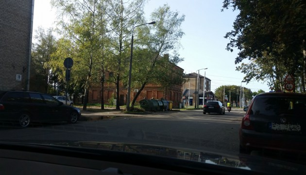 ��������: ����� ������� ������ � �����