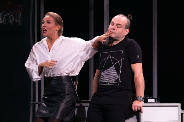 � ������ ���������� �������� ��������� ��. ��. ����������� XXL. ��������� ����� � � ������