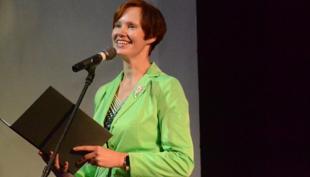 ����� ������������� ��������� �������� ��������� (����, �����)