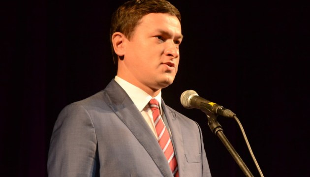 ����� ������������� ��������� �������� ��������� (����, �����)