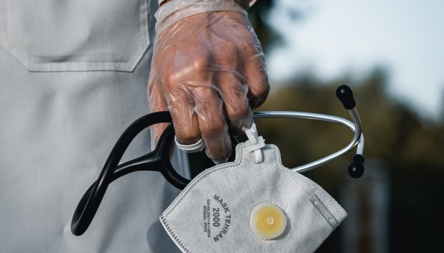 � ����� ����� ����������: 2272 ����� ������ ������������