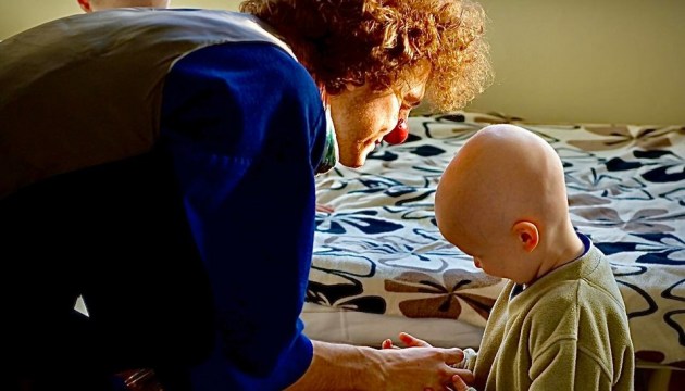 Доктора-клоуны: «От улыбки станет всем светлей…»