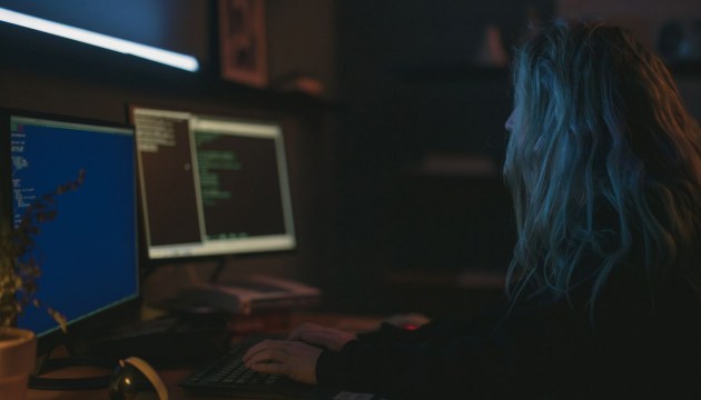 Жертвы взлома SolarWinds: от технологических компаний до больницы и университета