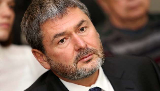 Олег Осиновский: «Даугавпилсский ЛРЗ может уволить половину работников»