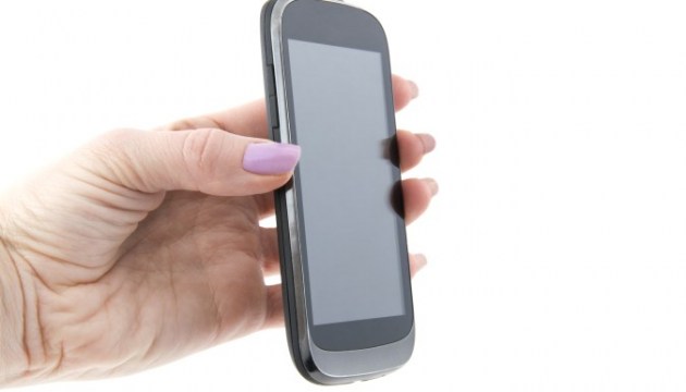 ������ Galaxy S10 �� 1 ���� � �������� �������