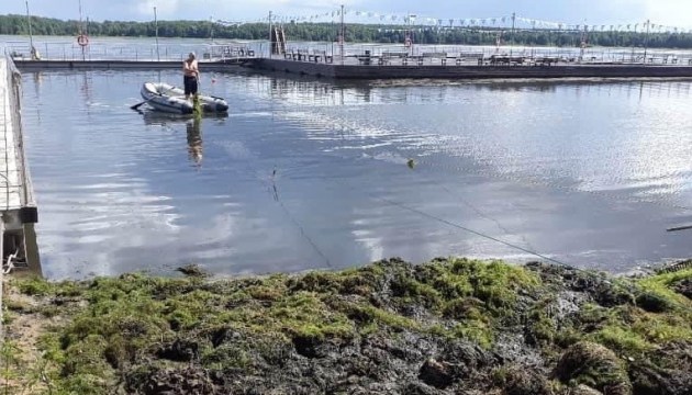 ����� 200 ����� ���� � ���: ������� � ������� ������� ��� ������ �������