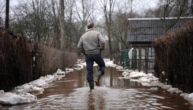 Уровень воды в реках Латвии стремительно повышается