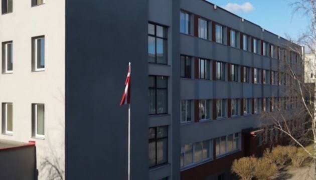 Министерство образования планирует ликвидировать Торговую школу