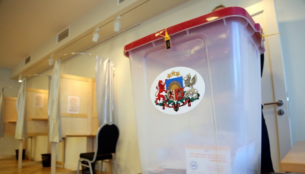 ���� ������ � �������������� �������� ������ Alternative