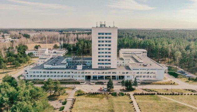 Черный вход в ДРБ, или Похождения политиков в больнице