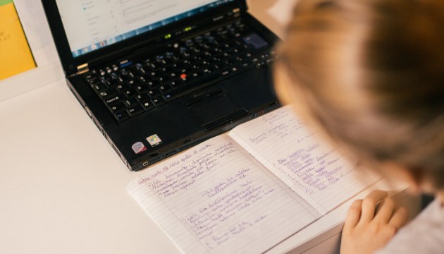 ��-�� "��������" ������� ���������� ������ ��������� �������� ����