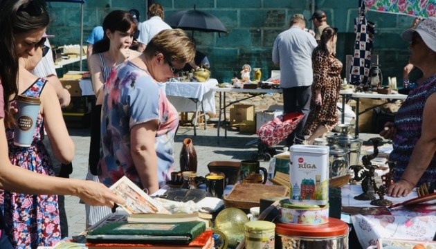 � ����� ���� � �������� ����� ����� �������� �����