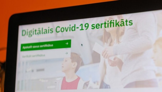 Работников без ковид-сертификата с 15 сентября смогут увольнять