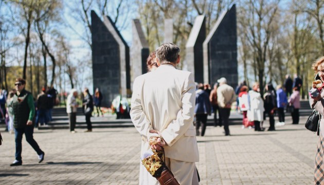 Реновацию мемориала в парке Дубровина оплатит Российская Федерация