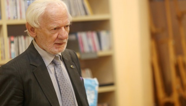 "До отвращения не хотелось двигаться": гастроэнтеролог уже 9 месяцев восстанавливается от Covid