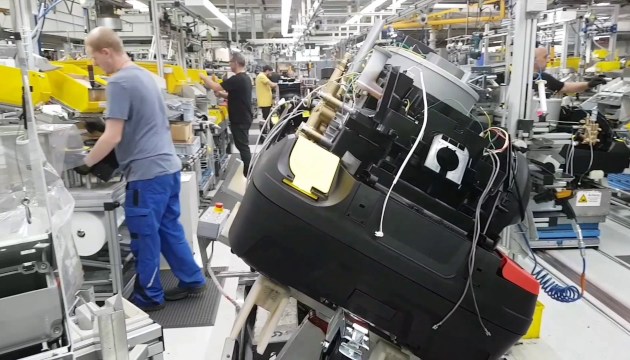 �������� ������ Kärcher ��������� ������� � ������ ����� � 200 ������������