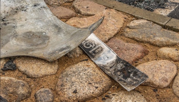 В Резекне машина угодила в пруд, в Даугавпилсе две - сгорели