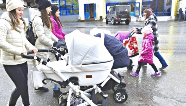 С ноября пособие на оплату электричества для малообеспеченных увеличится на 10 евро