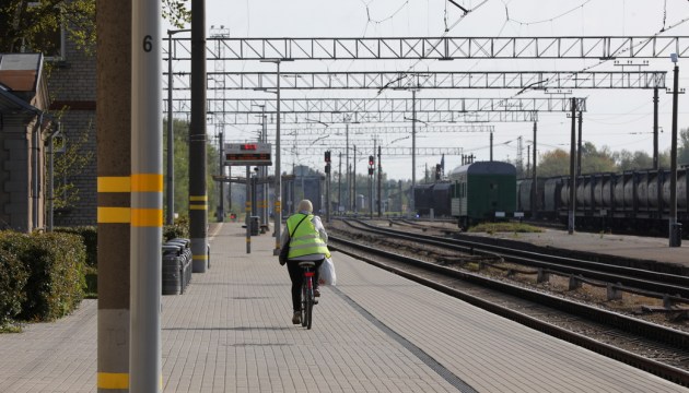 Latvijas dzelzce&#316;&#353; уволит еще почти 700 сотрудников