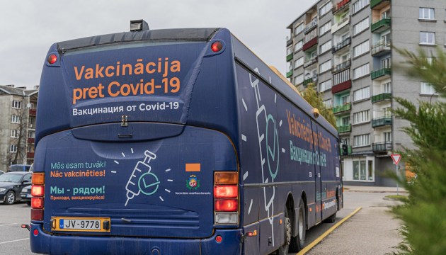 Изменены часы работы вакцинационного автобуса