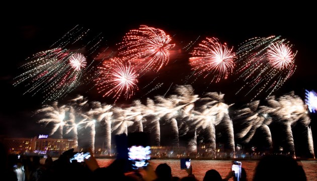 ���� ������������� ������ ������� ��� �������