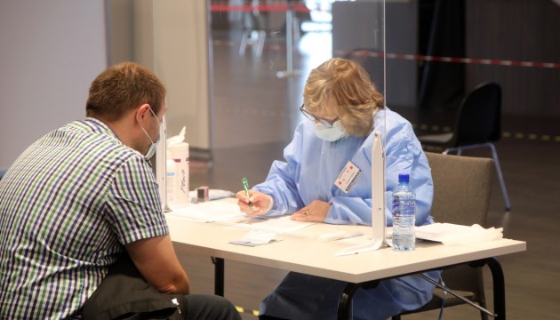 Еврокомиссия предлагает продлевать Covid-сертификат только после бустерной дозы